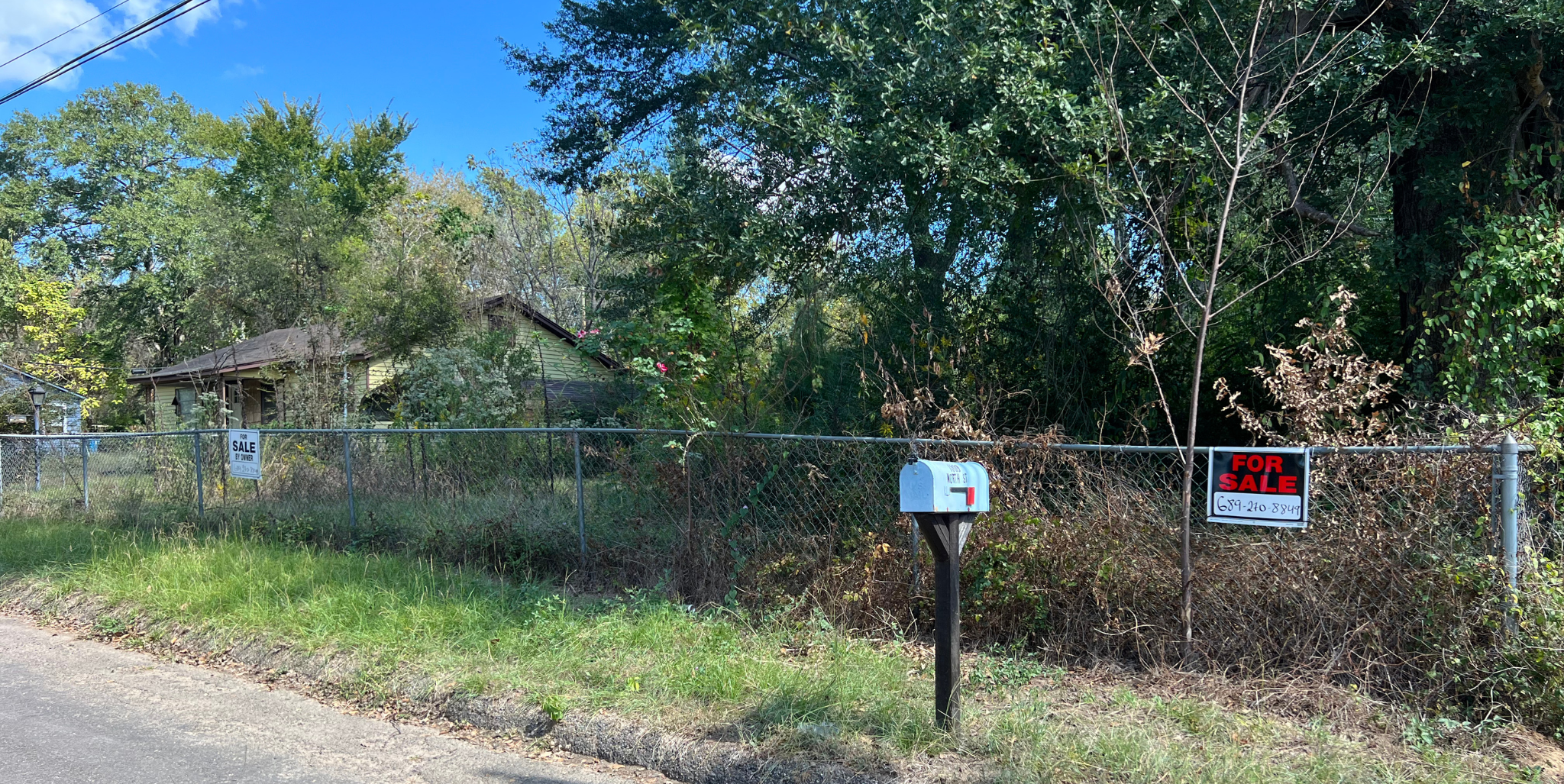 1004 North St, Gladewater, TX 75647