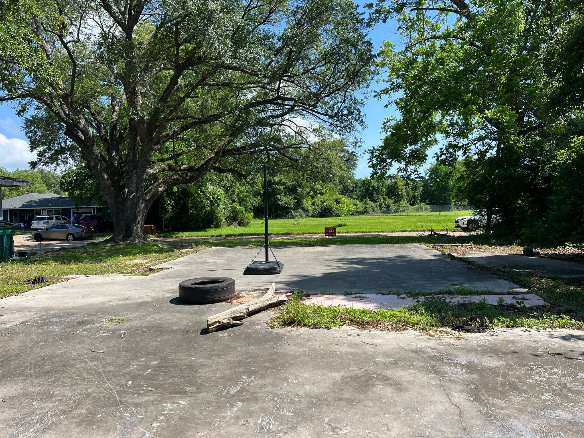 48 Bruce Ln, Orange, TX 77630