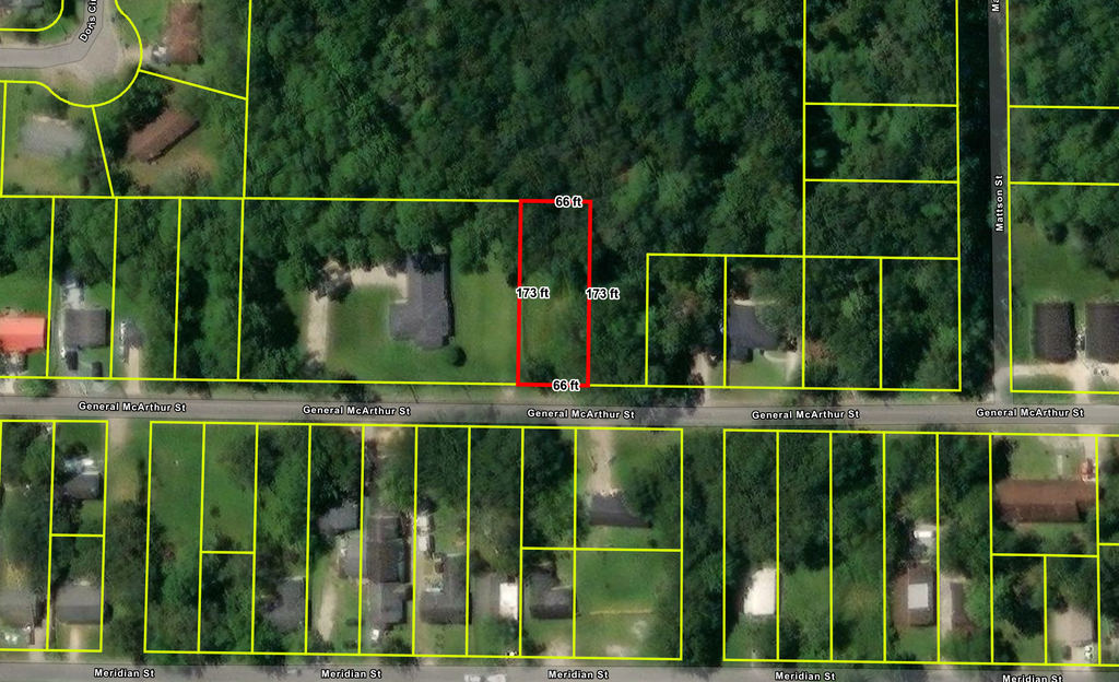 5112 General McArthur St, Moss Point, MS 39563