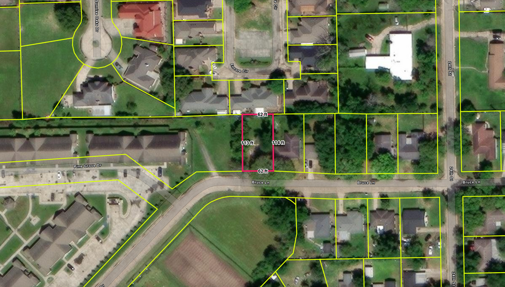 48 Bruce Ln, Orange, TX 77630